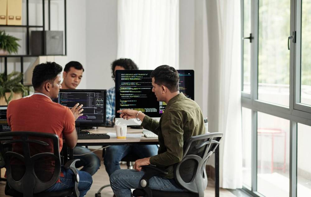 Equipo de programadores de Crea TI